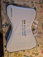 M-line Neksteun Kussen Athletic Pillow - Zo goed als nieuw, Ophalen, Eenpersoons, Wit, Zo goed als nieuw