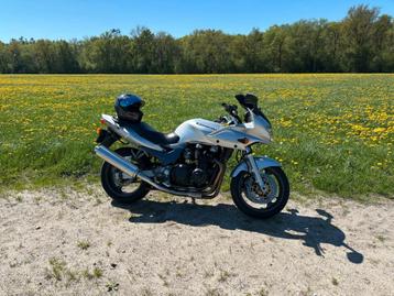 Te koop: Kawasaki ZR-7S bouwjaar 2001 beschikbaar voor biedingen