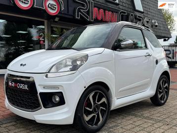 Ligier Brommobiel JS50 Club Two Tone | 2014 | Riminicars beschikbaar voor biedingen