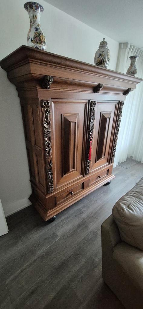 Antieke Groenlose Kast. Weg is pech., Huis en Inrichting, Kasten | Buffetkasten, Gebruikt, 150 tot 200 cm, 150 tot 200 cm, 50 tot 75 cm