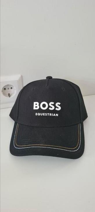 Boss Equistrian pet nieuw beschikbaar voor biedingen