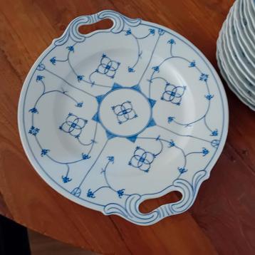 gebakstel beschikbaar voor biedingen