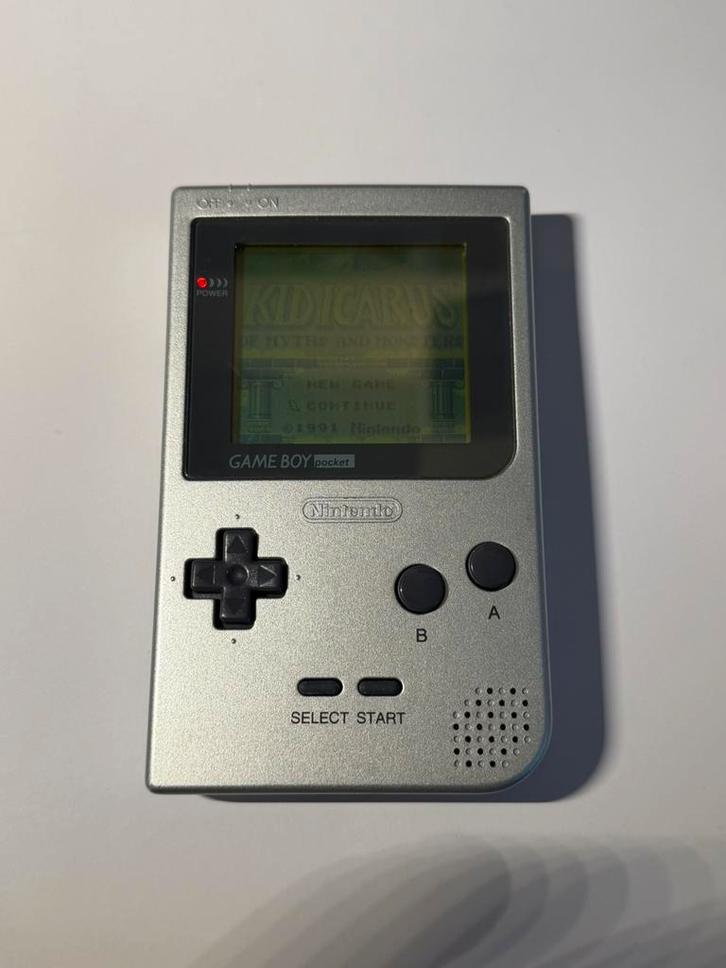 Game Boy Pocket Zilver | Goede staat, Spelcomputers en Games, Spelcomputers | Nintendo Game Boy, Zo goed als nieuw, Game Boy Pocket