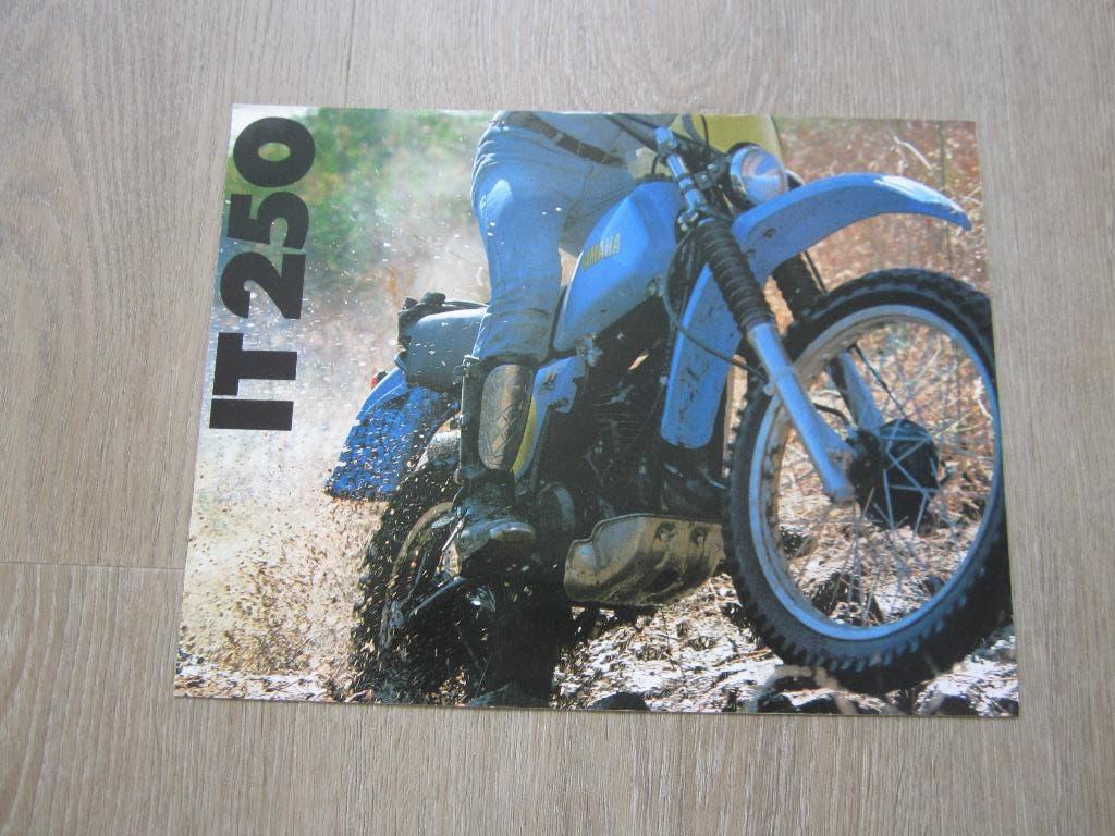 Yamaha IT 250 brochure folder 1979, Motoren, Ophalen of Verzenden, Yamaha