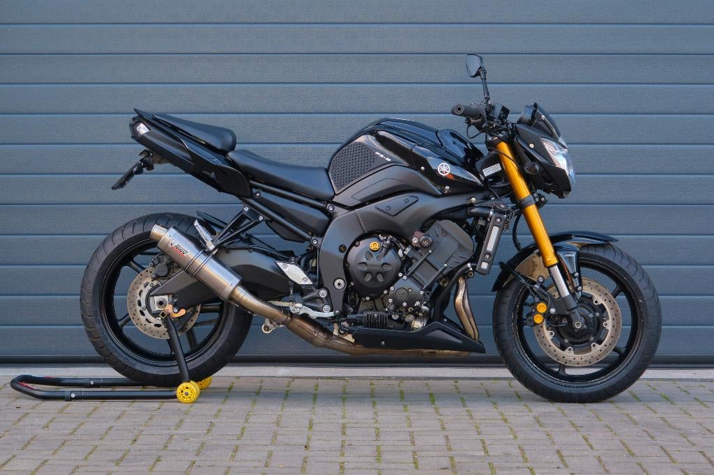 Yamaha FZ8 Naked | 2011 | 15 DKM | Zwart | MIVV Uitlaat, Motoren, Motoren | Yamaha, Occasion, 4 cilinders, Motorrijbewijs A, Sportuitlaat