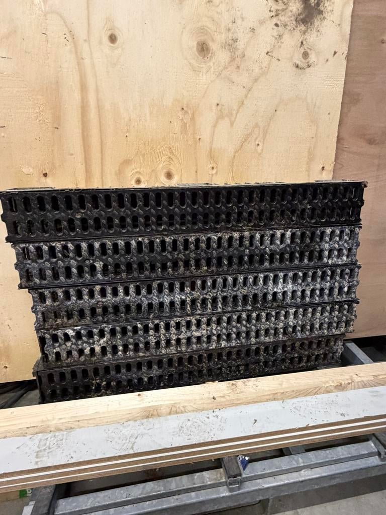 ACO Hexaline roostergoot Kunststof 1000mm, Doe-het-zelf en Verbouw, Metalen, Ophalen, Zo goed als nieuw