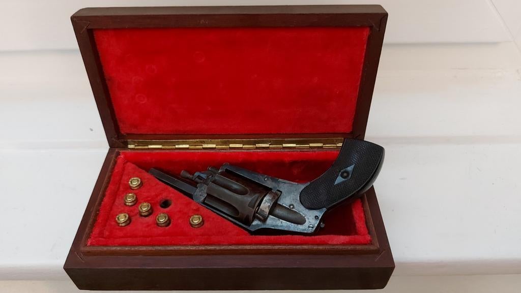 Kistje voor pistool of revolver, Ophalen of Verzenden