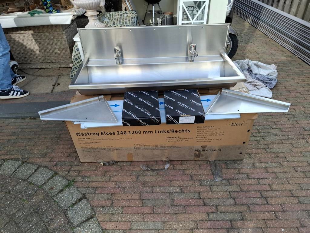 Nieuwe rvs wastrog wasbak spoelbak elcee 120 cm 2 mengkranen, Doe-het-zelf en Verbouw, Ophalen, Nieuw, Rvs, Wastafel