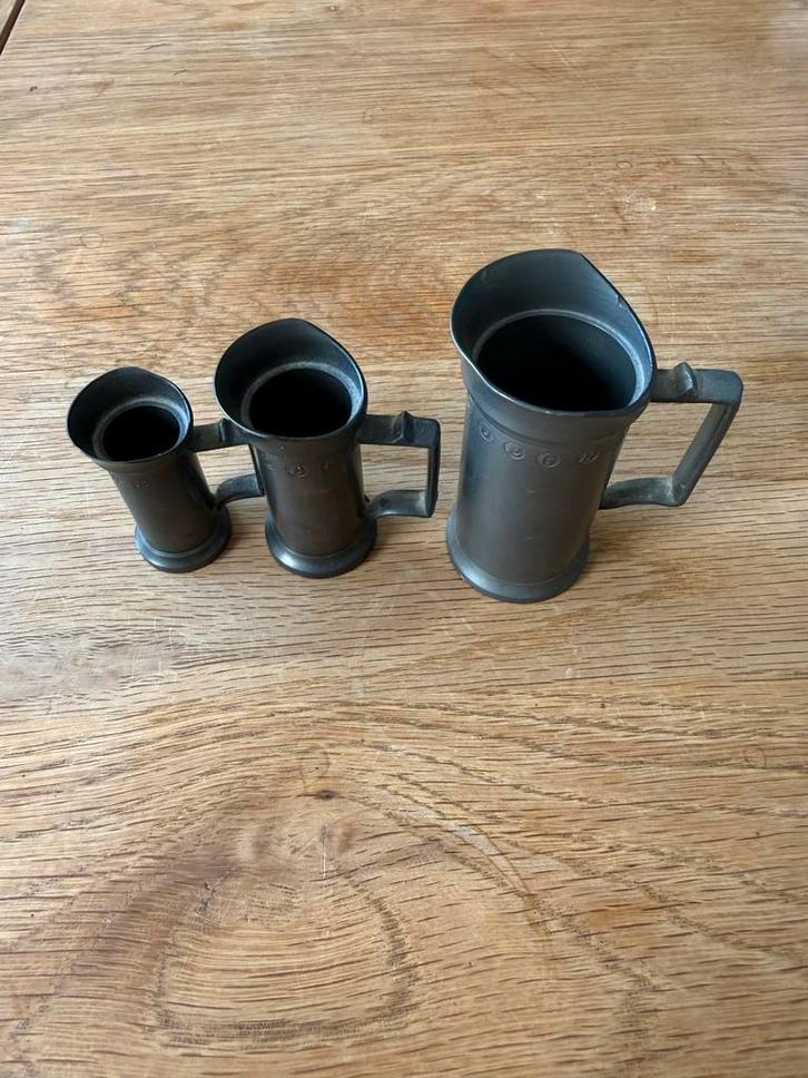 Vintage tinnen maatbekers set van 3 - KdBR, Antiek en Kunst, Antiek | Tin, Ophalen of Verzenden