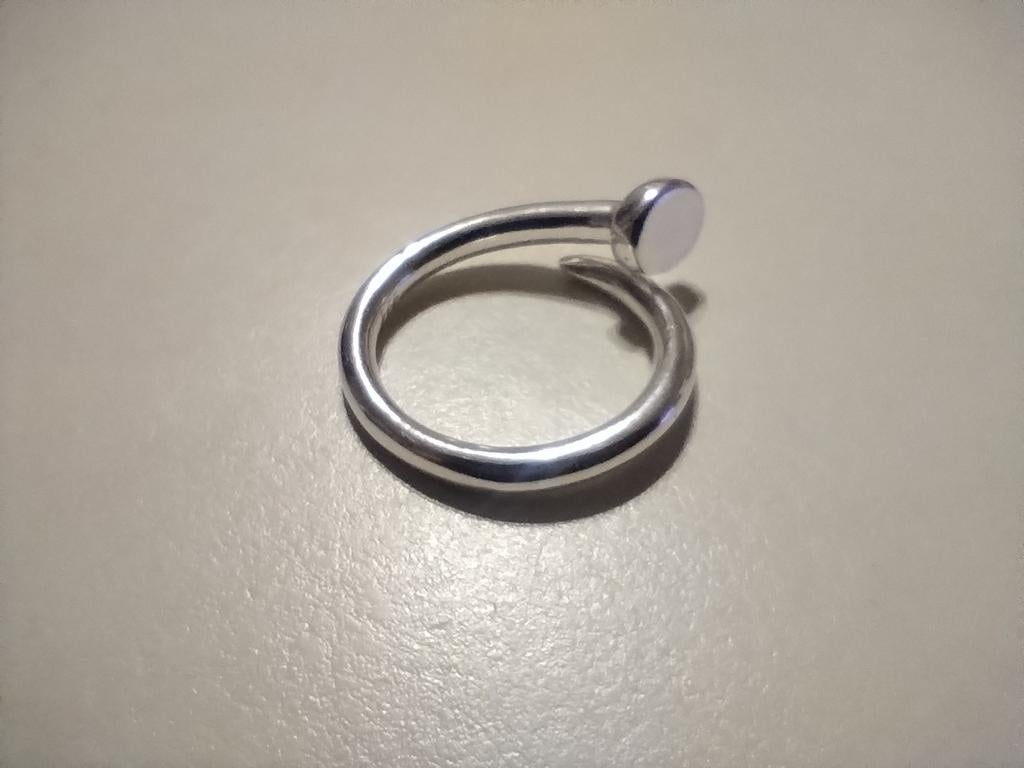 Ring Cartier, 18 tot 19, Nieuw, Ophalen of Verzenden, Dame