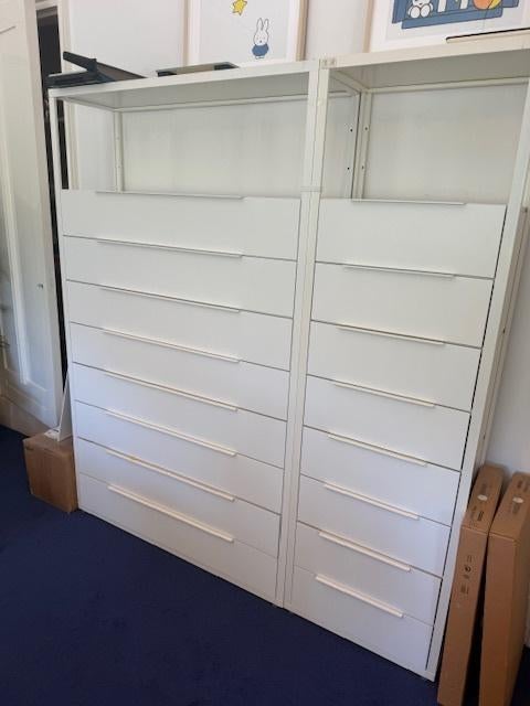 Fjalkinge kast ikea breed en smal, Ophalen, Met plank(en), Gebruikt, 100 tot 150 cm