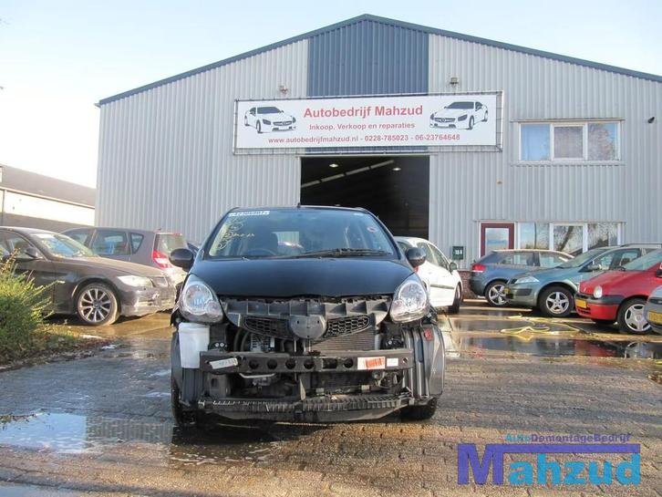 2009 TOYOTA AYGO B1 1.0 DEMONTAGE SLOOP (108), Auto-onderdelen, Overige Auto-onderdelen, Citroën, Peugeot, Toyota, Gebruikt, Ophalen of Verzenden