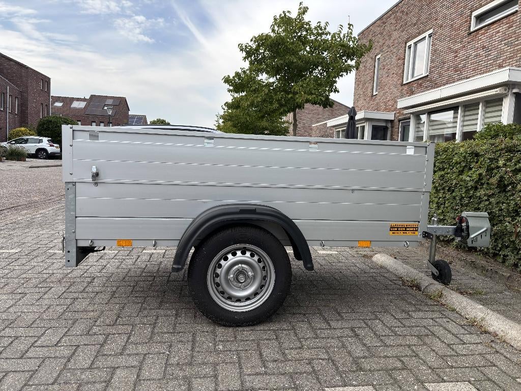Aanhanger met deksel inclusief complete kampeeruitrusting:, Caravans en Kamperen, Kampeeraccessoires, Ophalen