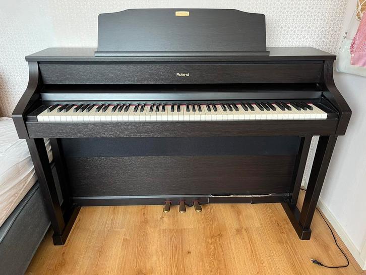 Roland HP-508 Digitale Piano - Geweldige Klank!, Muziek en Instrumenten, Piano's, Zo goed als nieuw, Piano, Zwart, Digitaal, Ophalen of Verzenden
