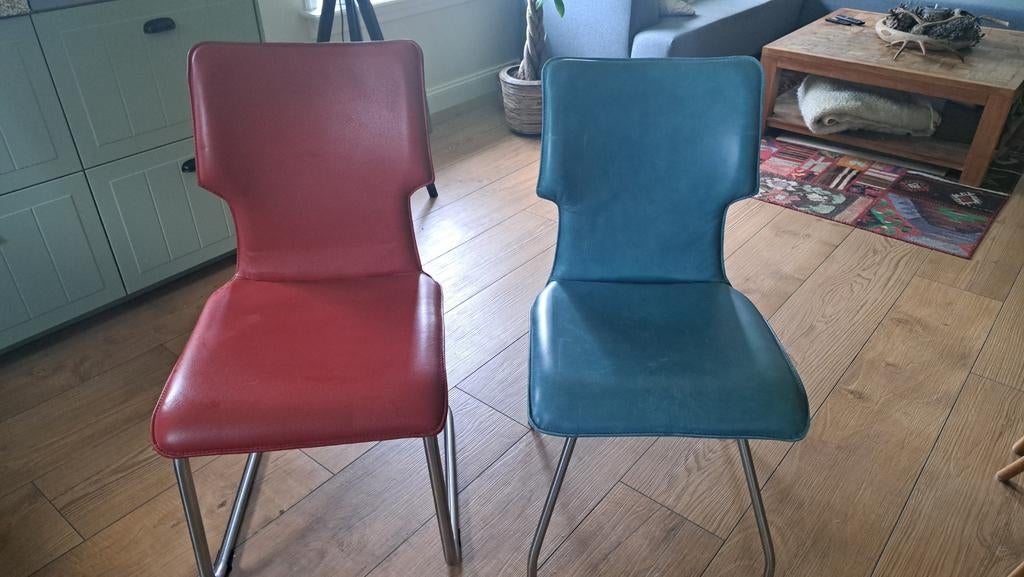 2 leren eetkamerstoelen. € 30,00 per stoel, Ophalen, Twee, Overige kleuren, Leer