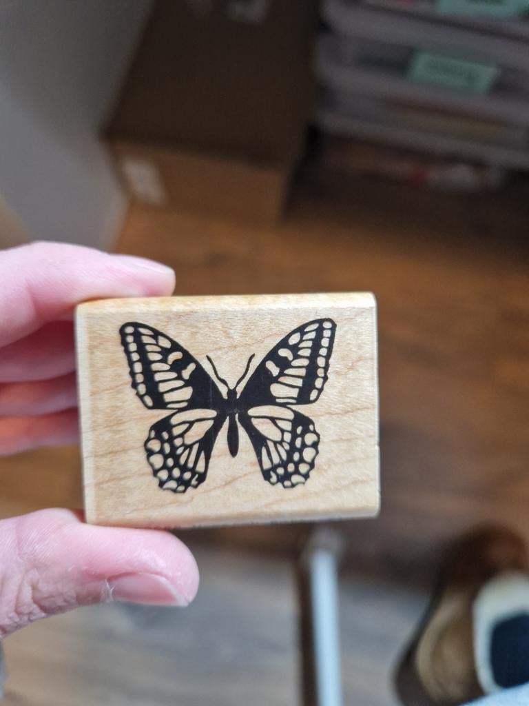 Stempel 'vlinder' op hout, Ophalen of Verzenden