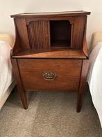 Vintage eiken nachtkastje, Ophalen