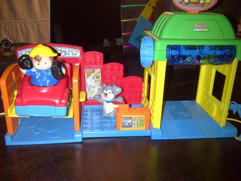 Garage Little People Fisher Price, Ophalen of Verzenden, Zo goed als nieuw, Speelset