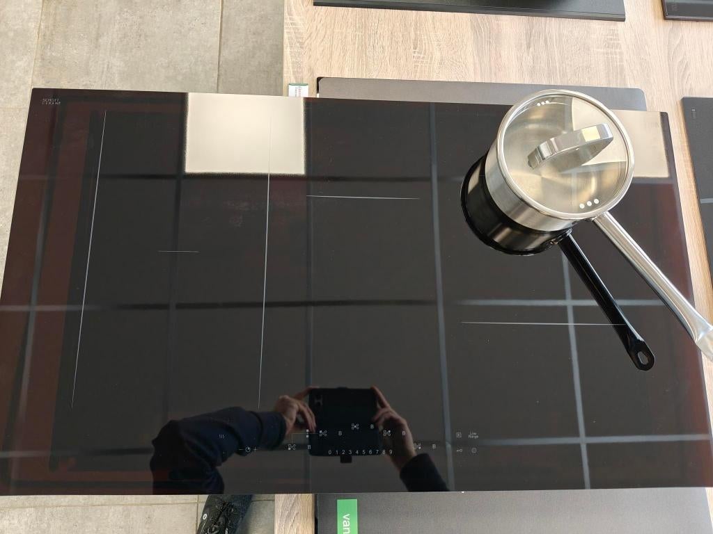 Etna KIF790ZT kookplaat, Witgoed en Apparatuur, Kookplaten, Ophalen, Gebruikt, 4 kookzones, Inbouw