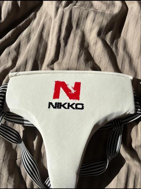 Nikko Dames Tok voor Boksen, Ophalen of Verzenden, Zo goed als nieuw, Boksbeschermers