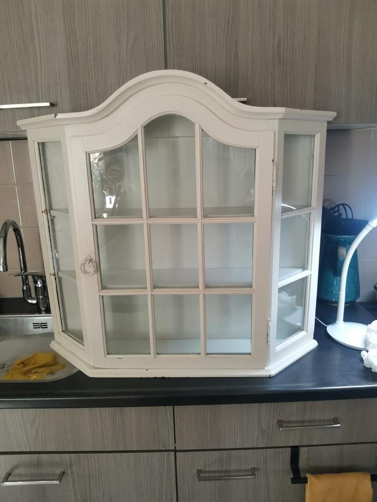 Oud wit vitrine kastje, Antiek en Kunst, Antiek | Meubels | Kasten, Ophalen of Verzenden