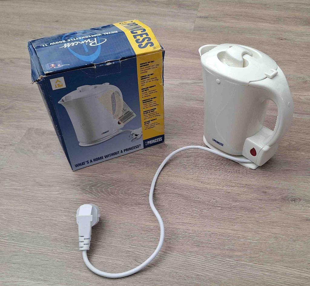 Waterkoker, 1 tot 2 liter, Ophalen of Verzenden, Zo goed als nieuw