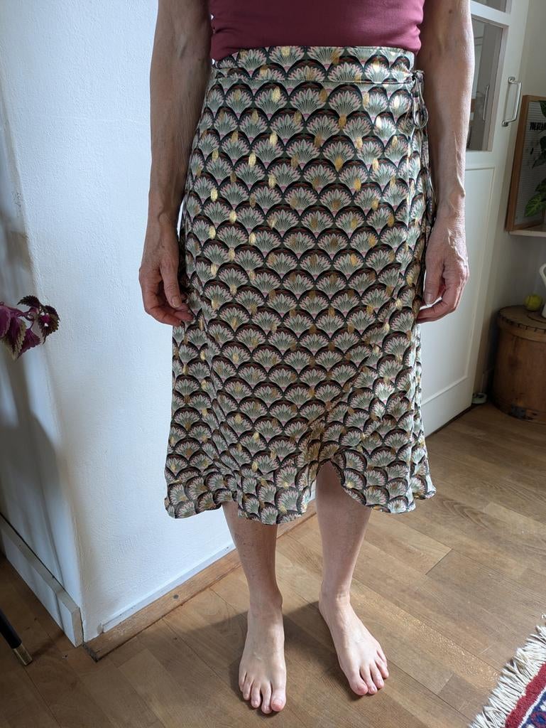 Prachtige omslagrok S, Kleding | Dames, Rokken, Ophalen of Verzenden, Zo goed als nieuw, Maat 36 (S), Onder de knie