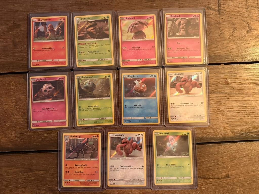 Pokemon Collectie Detective Pikachu set, Hobby en Vrije tijd, Verzamelkaartspellen | Pokémon, Ophalen of Verzenden, Zo goed als nieuw