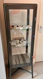 IKEA Fabrikor vitrinekast donkergrijs, Huis en Inrichting, Kasten | Vitrinekasten, Ophalen, Gebruikt, 50 tot 100 cm, Glas