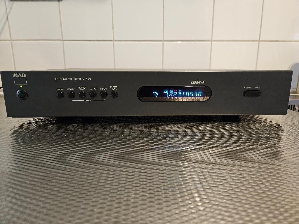 NAD C420 tuner, Ophalen, Zo goed als nieuw