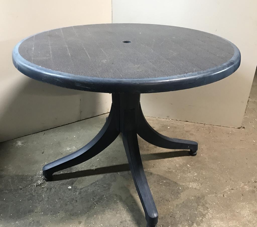 Tuintafel, kunststof, donder blauw, Ophalen, Gebruikt, Rond, Kunststof