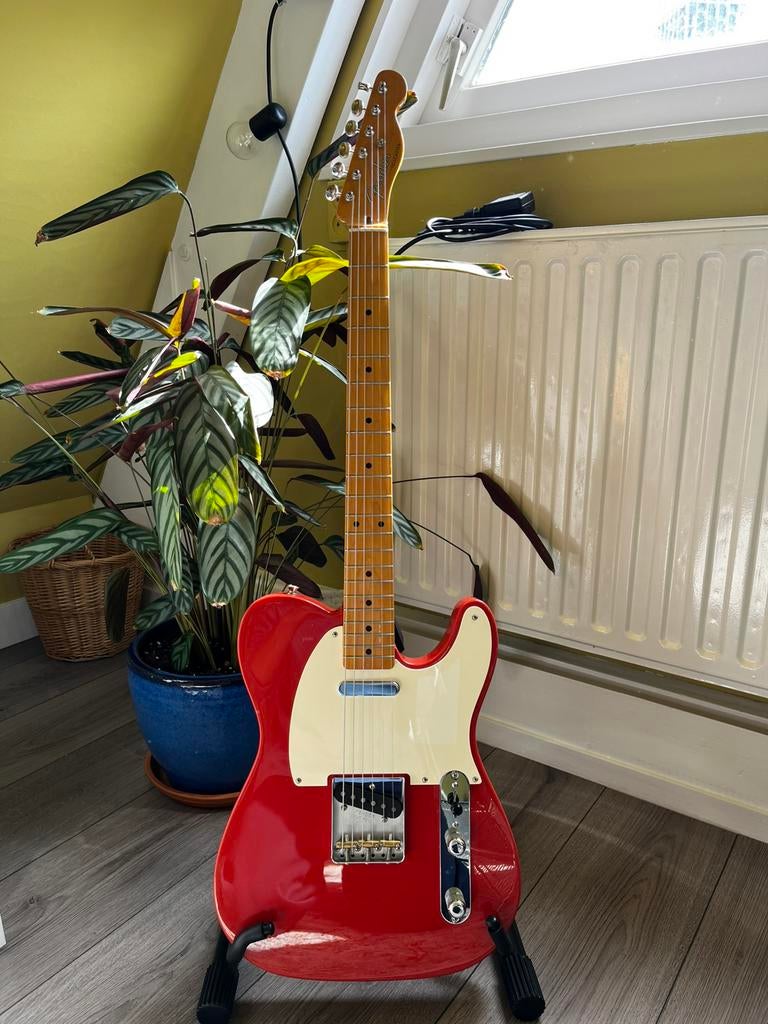 Fender Vintera 50’s Telecaster, Muziek en Instrumenten, Ophalen, Zo goed als nieuw, Solid body, Fender