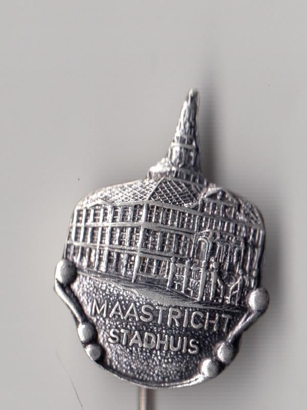 Maastricht Stadhuis speldje, Gebruikt, Niet vindbaar, Niet vindbaar, Speldje of Pin