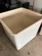 Grote dichte kunstmestbak gratis, Ophalen, Gebruikt, 50 mm of meer, Pallet