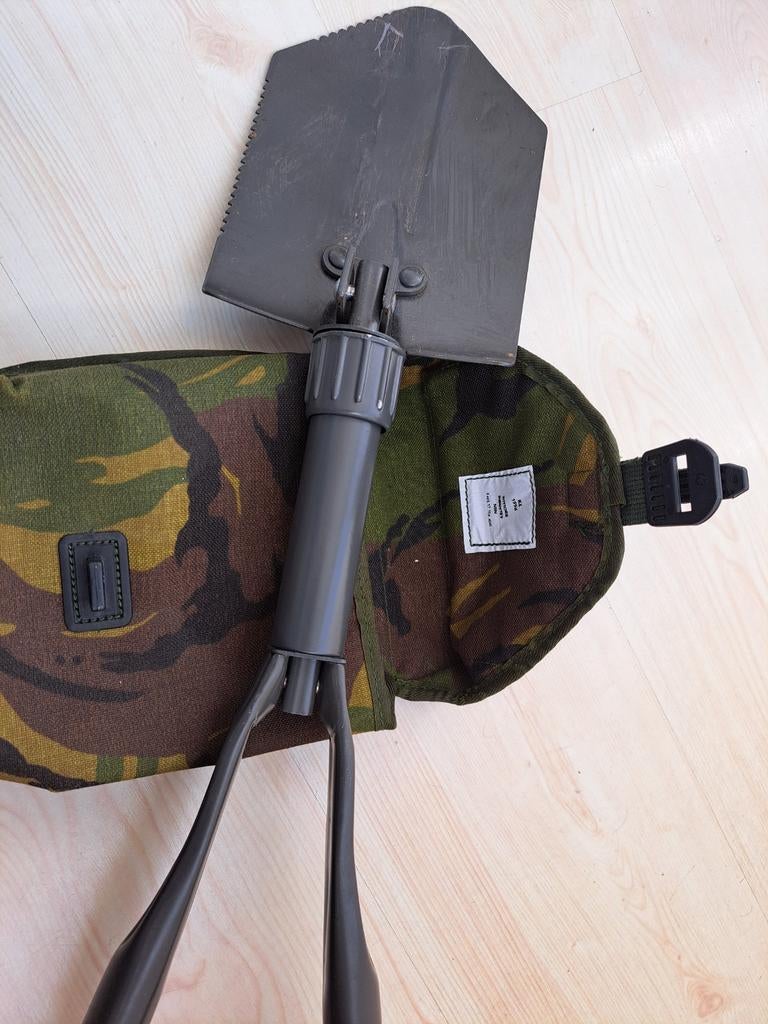 Opvouwbare militaire schep met camouflage hoes, Ophalen of Verzenden