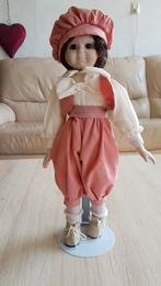 Porceleinen jongetjes pop speelt muziek Für Elise opwindbaar, Ophalen of Verzenden, Pop