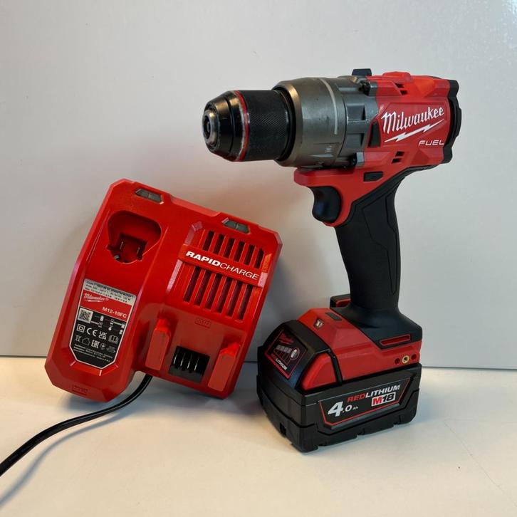 Milwaukee M18-FDD3 Accu-Schroefmachine + 4.0AH Accu, Doe-het-zelf en Verbouw, Gereedschap | Boormachines, Zo goed als nieuw