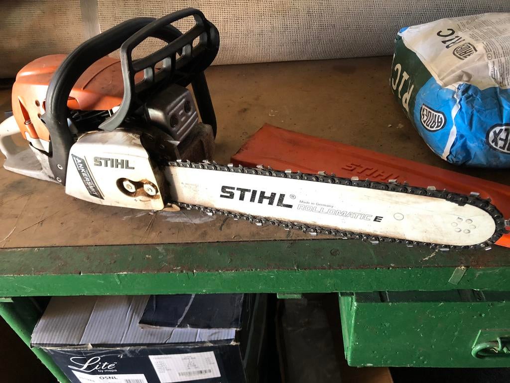 sthil moterzaag, Ophalen, 70 mm of meer, Kettingzaag, Zo goed als nieuw