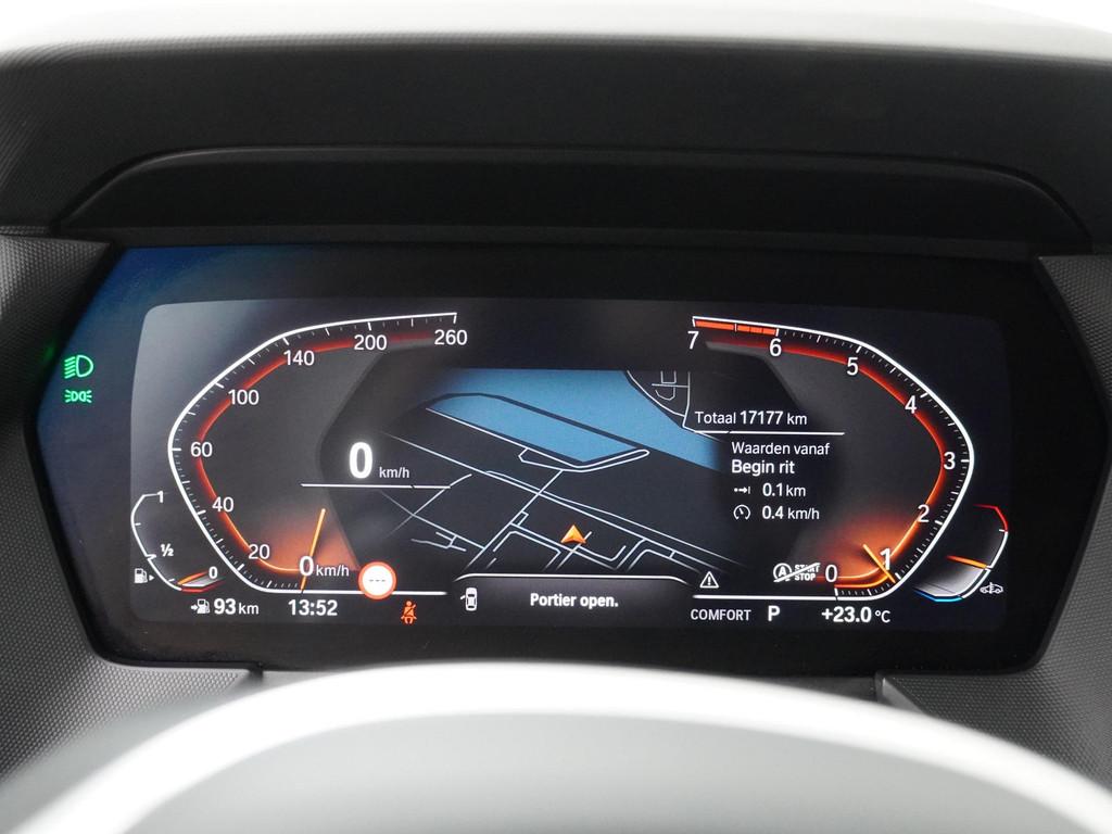 BMW 1-serie 118i | M Sport Pro | 19inch | Panoramadak | Lent, Auto's, Gebruikt, Met garantie (alle), Wit, Origineel Nederlands