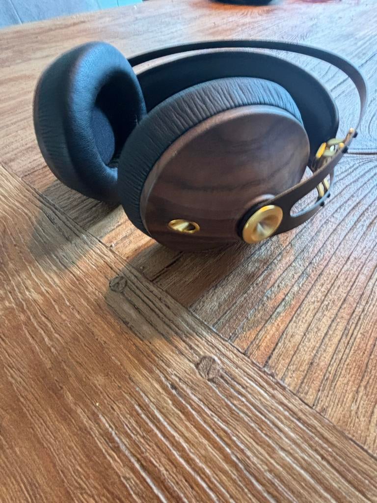 Meze 99 Classics Walnoot Houten Koptelefoon