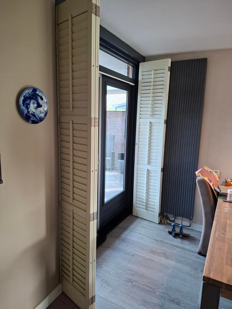Shutters, Huis en Inrichting, Ophalen, Zo goed als nieuw, 200 cm of meer, Crème