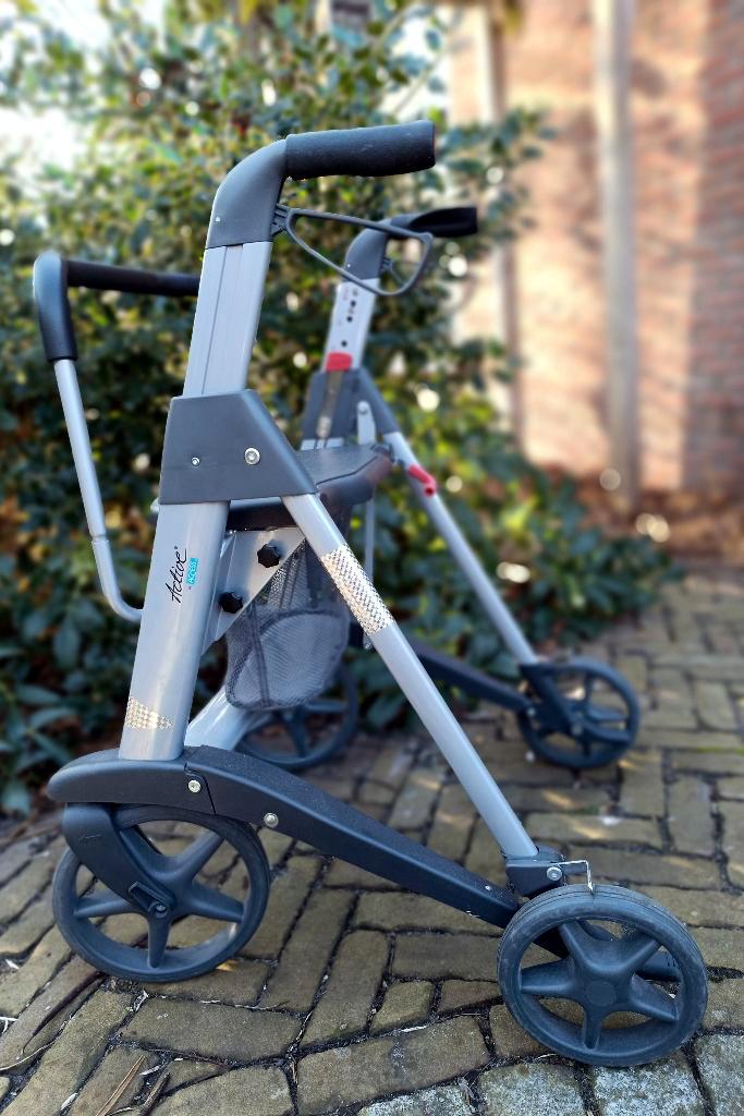 Rollator Active van Access, Diversen, Rollators, Zo goed als nieuw, Lichtgewicht, Opvouwbaar, Ophalen