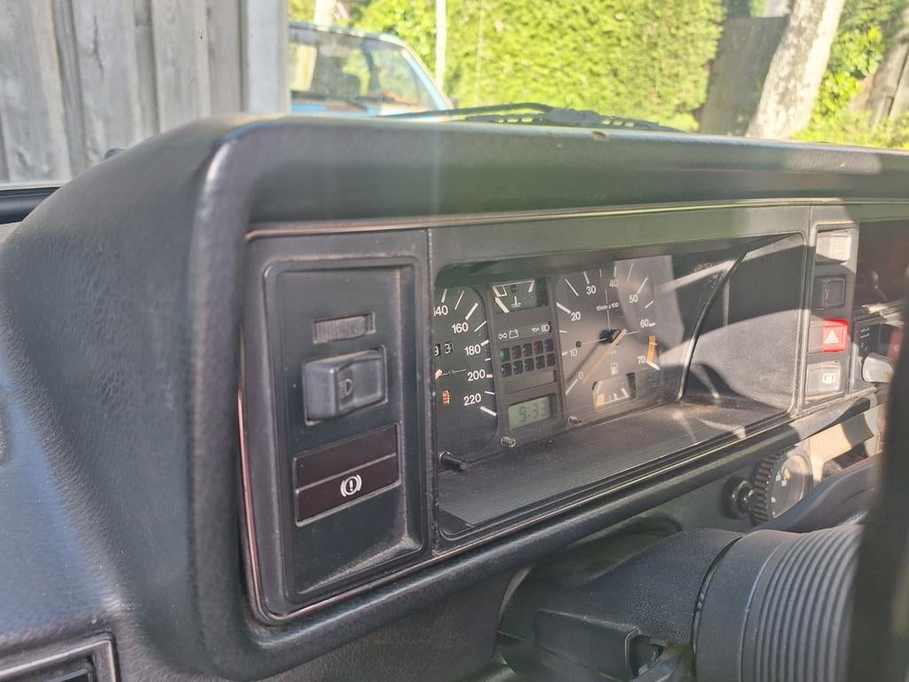 Gezocht voor Golf mk1 cabrio: Rand tellerklok, Rubbers, Ophalen, Voor, Bumper