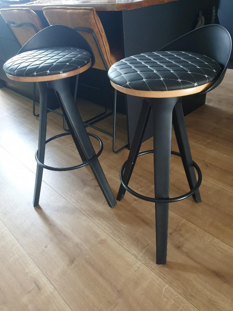 barkrukken, Ophalen, Hout, 60 tot 90 cm, Zo goed als nieuw