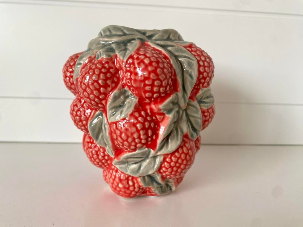 Aardbeien vaasje - Keramiek Aardbeienvaas Despots, Ophalen of Verzenden