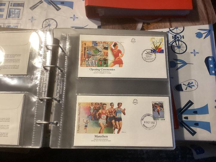64 fdc Olympische spelen 1992 in map voor een goed bod mag, Postzegels en Munten, Postzegels | Eerstedagenveloppen, Onbeschreven