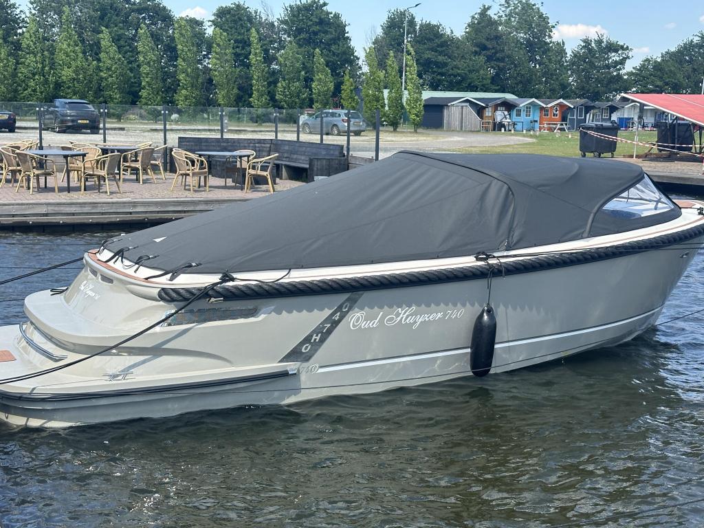 Oud Huijzer 740 -Uit voorraad leverbaar-, 6 meter of meer, Niet ingevuld, Nieuw, Polyester