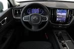 Volvo XC60 T6 PLUG-IN HYBRID AWD ESSENTIAL EDITION BRIGHT -P, Auto's, Automaat, 12 maanden, Stof, Adaptive Cruise Control