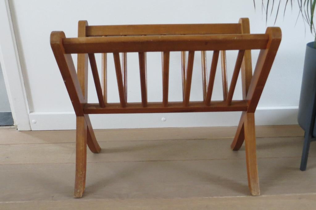 Leuke vintage lectuurbak, krantenbak, tijdschriftenbak in, Ophalen of Verzenden, Overige typen