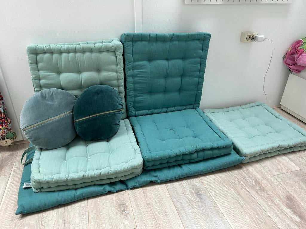 Set van 7 La Redoute kussens en zitkussens, Huis en Inrichting, Ophalen, Gebruikt, Groen, Overige vormen